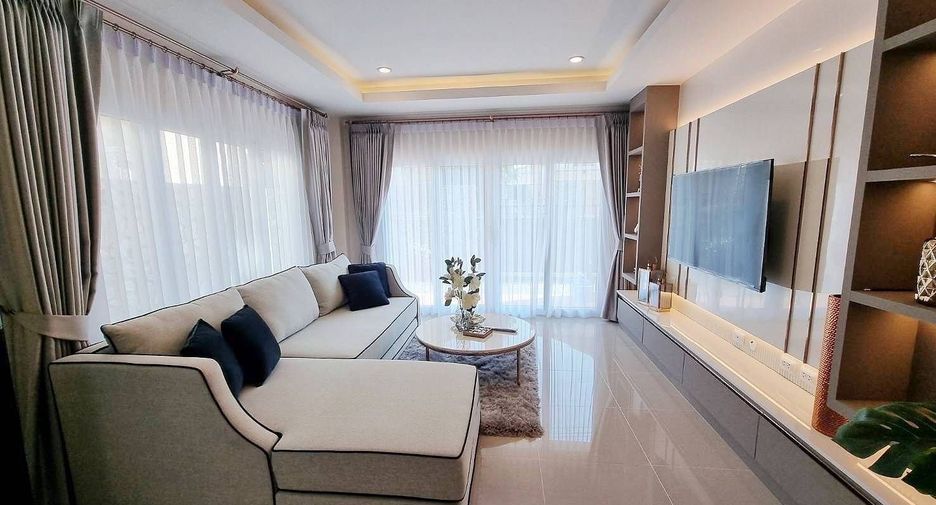 For rent 4 bedrooms house in Bang Lamung, Chonburi