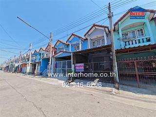 For sale 2 bed townhouse in Mueang Samut Sakhon, Samut Sakhon