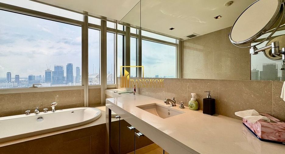 Condo en alquiler de 2 habitaciones en Pathum Wan, Bangkok