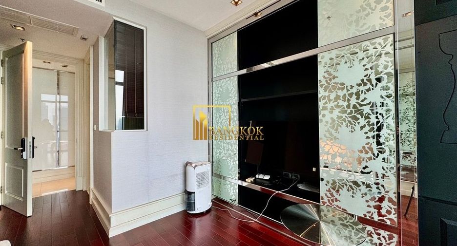 Condo en alquiler de 2 habitaciones en Pathum Wan, Bangkok