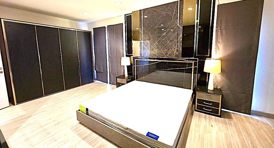Haus zur Miete mit 3 Zimmer in Lat Krabang, Bangkok