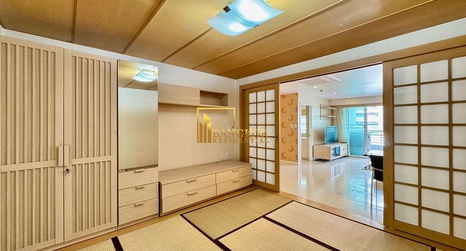 For rent 2 bedrooms condo in Khlong Toei, Bangkok