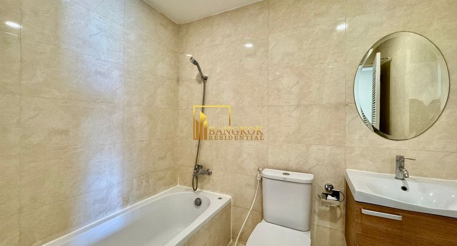 For rent 2 bedrooms condo in Khlong Toei, Bangkok