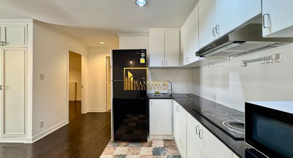 For rent 2 bedrooms condo in Khlong Toei, Bangkok