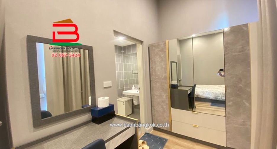 Reihenhaus zum Kauf mit 3 Zimmer in Sai Mai, Bangkok
