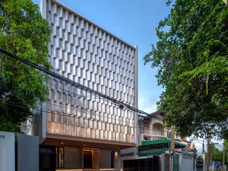 For rent and for sale office in Phra Khanong, Bangkok
