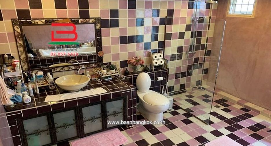 For sale 5 bedrooms retail Space in Chom Thong, Bangkok