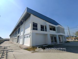 For rent warehouse in Mueang Chon Buri, Chonburi