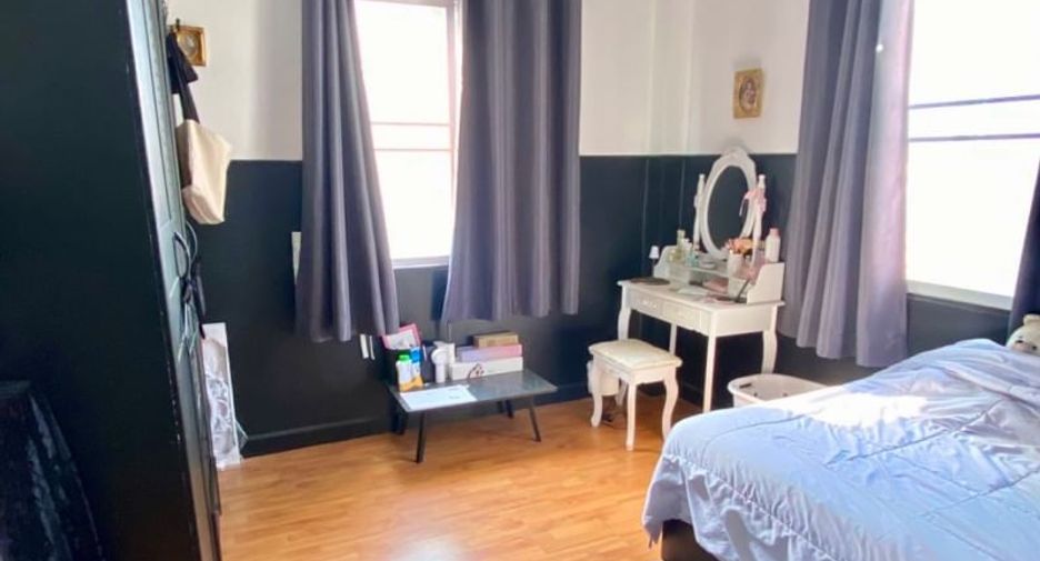 For rent and for sale 3 bedrooms house in Si Racha, Chonburi