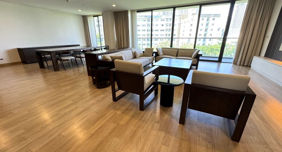 For sale 4 bedrooms condo in Suan Luang, Bangkok