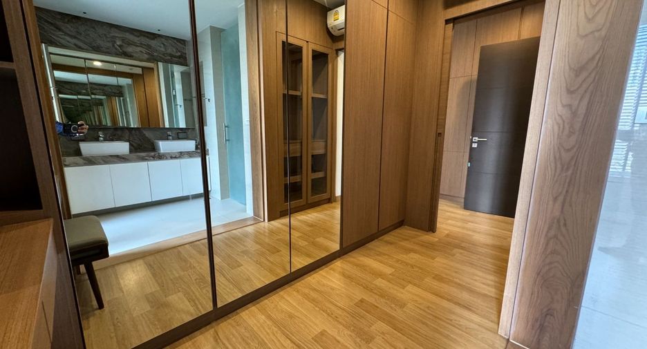 For sale 4 bedrooms condo in Suan Luang, Bangkok