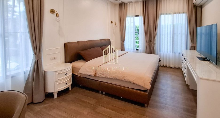 For rent and for sale 4 bedrooms house in Saphan Sung, Bangkok