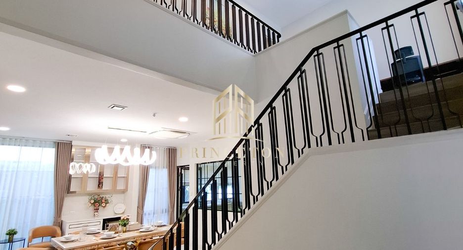 For rent and for sale 4 bedrooms house in Saphan Sung, Bangkok