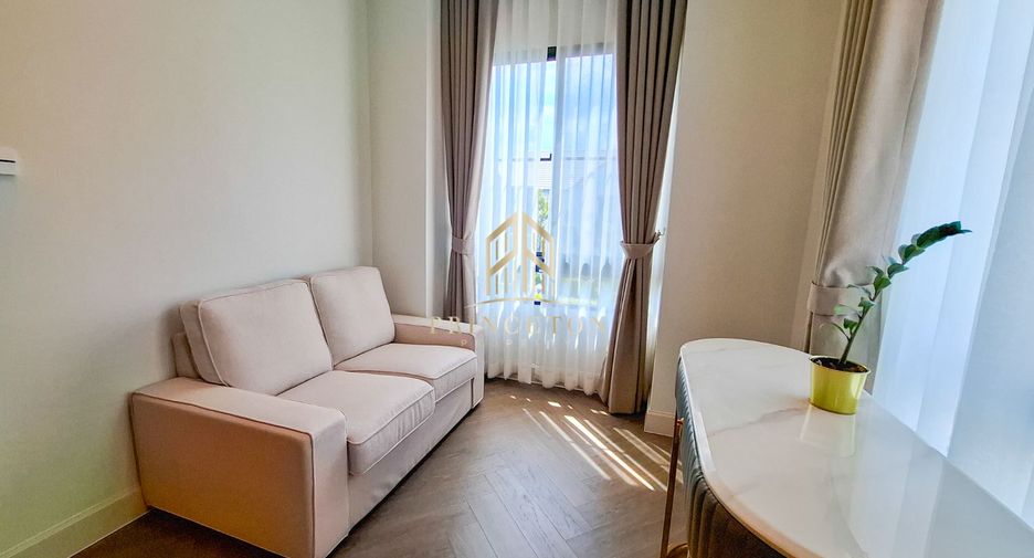 For rent and for sale 4 bedrooms house in Saphan Sung, Bangkok