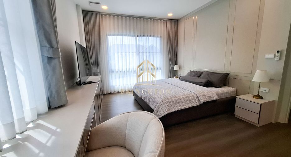 For rent and for sale 4 bedrooms house in Saphan Sung, Bangkok