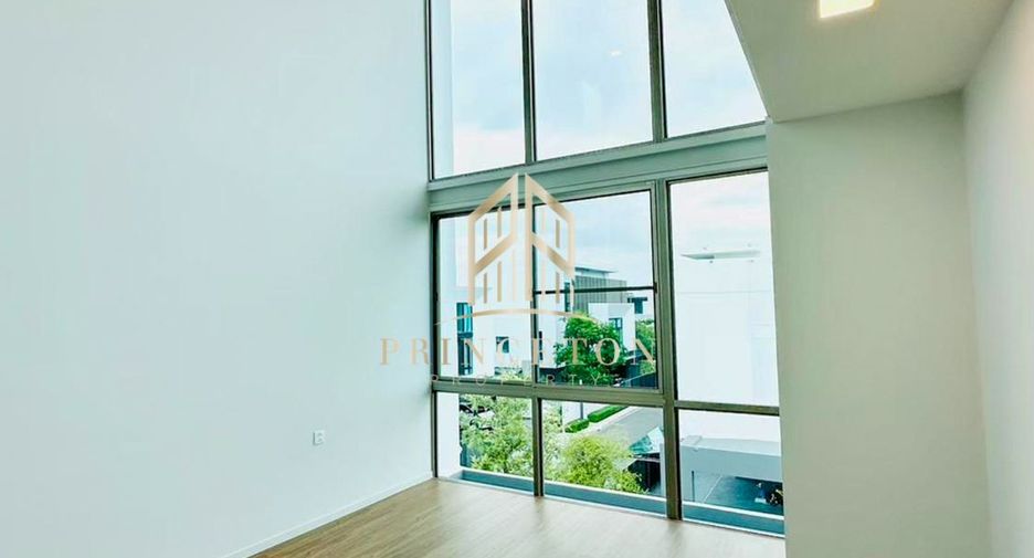 Haus zur Miete und zum Kauf mit 3 Zimmer in Saphan Sung, Bangkok