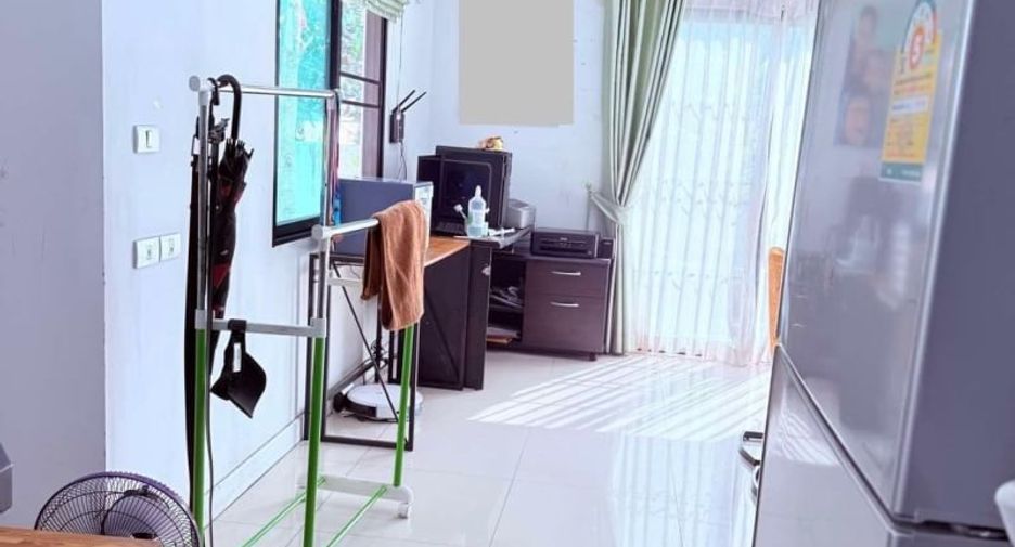 Casa en venta de 3 habitaciones en Si Racha, Chonburi
