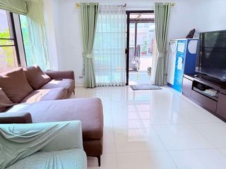 出售 3 卧室 独立屋 在 Si Racha, Chon Buri