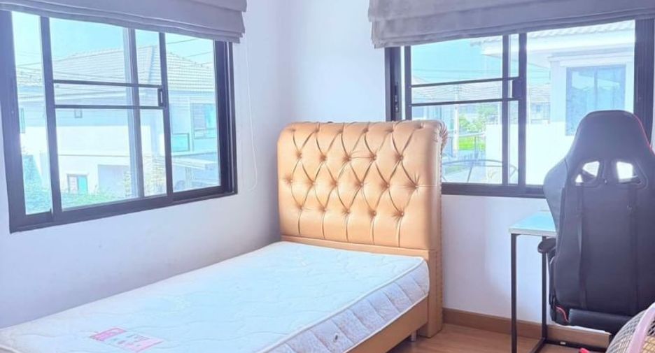 Casa en venta de 3 habitaciones en Si Racha, Chonburi