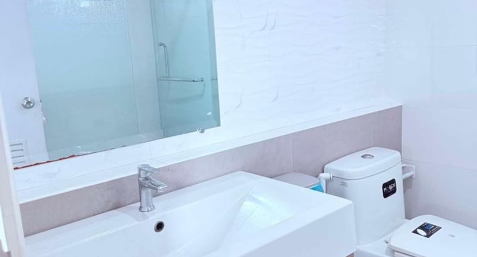Casa en venta de 3 habitaciones en Si Racha, Chonburi