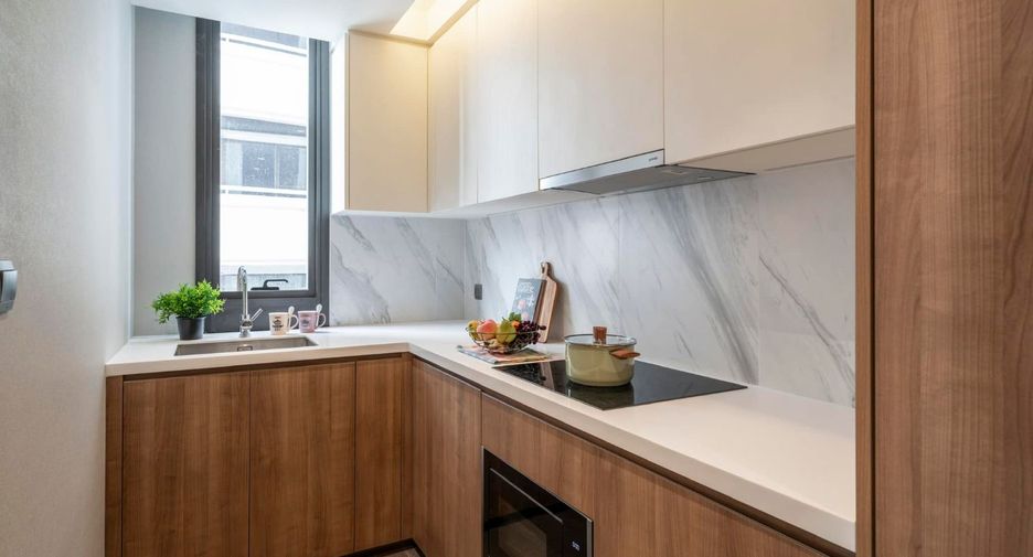 Wohnung zur Miete und zum Kauf mit 2 Zimmer in Khlong Toei, Bangkok