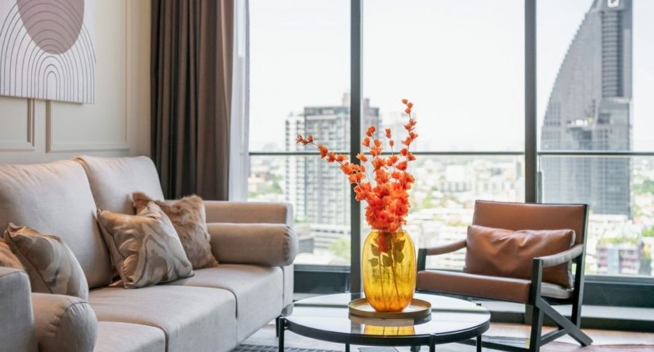 For rent and for sale 2 bedrooms condo in Khlong Toei, Bangkok