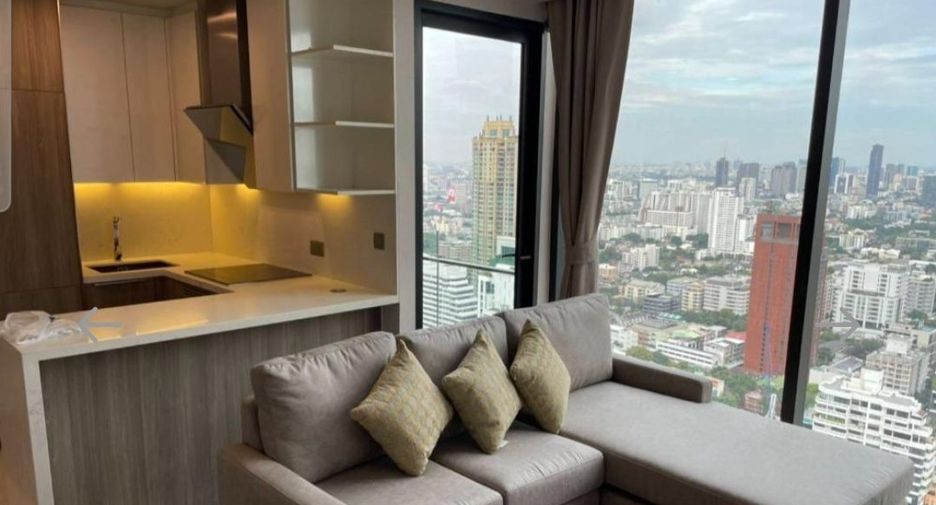 À louer 2 chambres condo à Khlong Toei, Bangkok