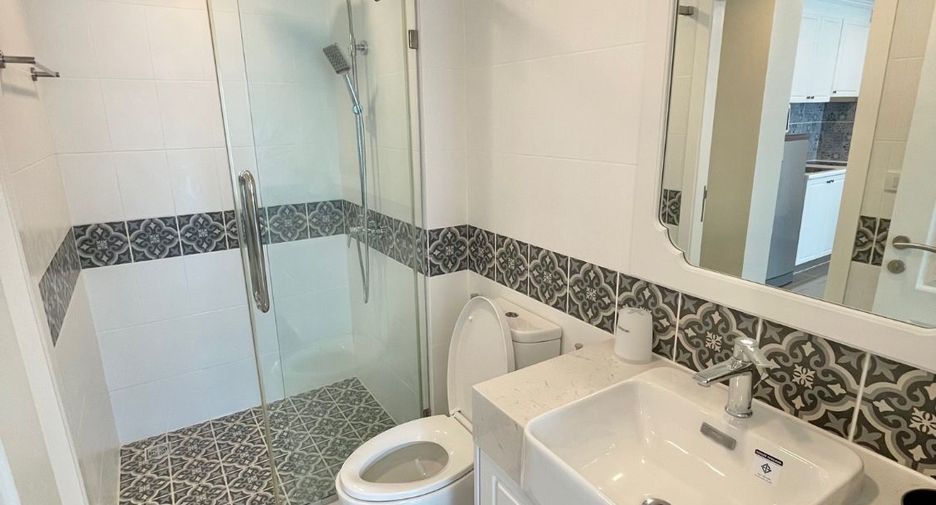 For rent 1 bed condo in Bang Lamung, Chonburi