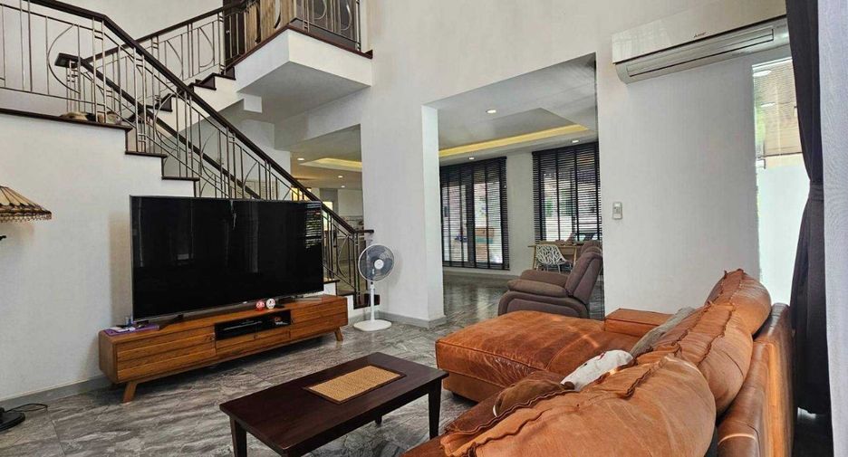 Casa en venta de 3 habitaciones en Prawet, Bangkok