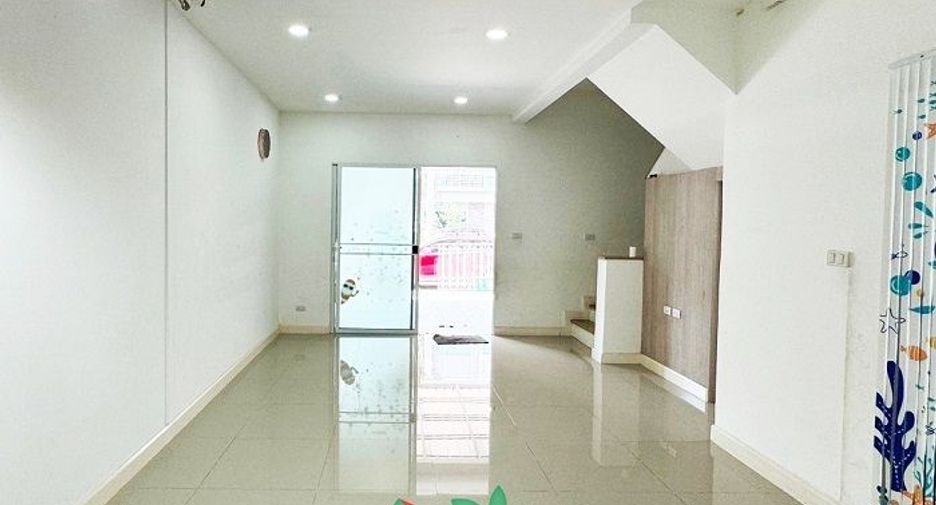 For sale 3 Beds townhouse in Mueang Nonthaburi, Nonthaburi