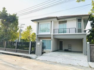 For Rent 3 Bedroom House In San Kamphaeng, Chiang Mai
