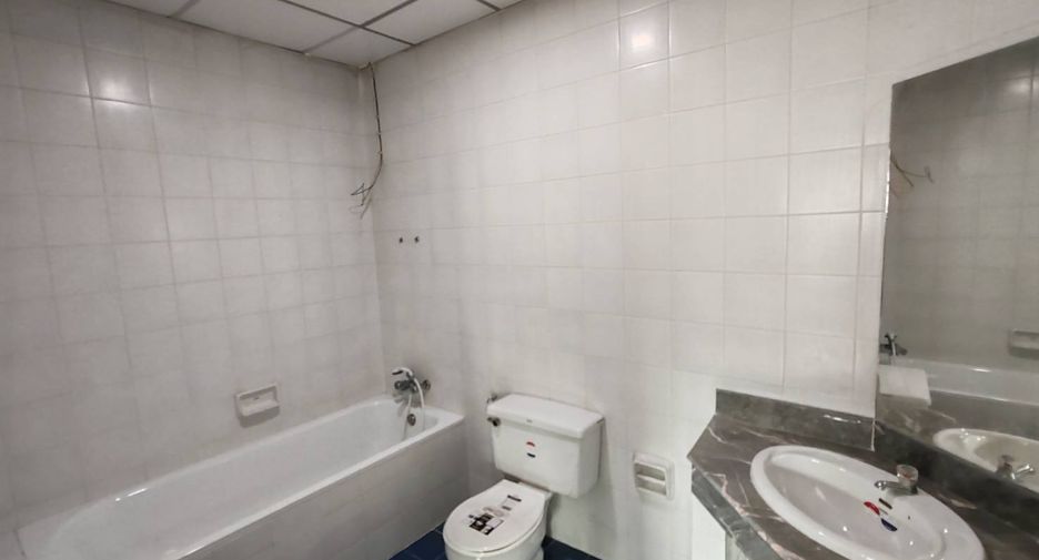For sale 3 bedrooms townhouse in Thanyaburi, Pathum Thani