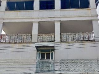 For sale 34 bedrooms retail Space in Phra Khanong, Bangkok