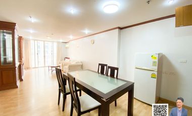 For rent 2 bed condo in Watthana, Bangkok