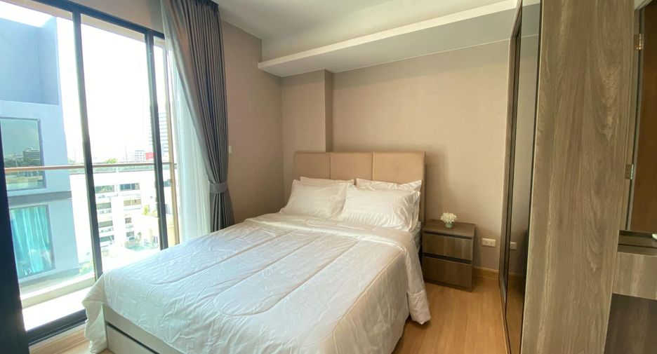 For sale 1 bed condo in Huai Khwang, Bangkok