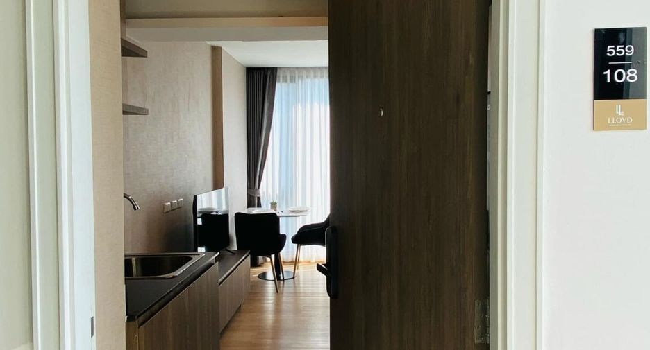 For sale 1 bed condo in Huai Khwang, Bangkok