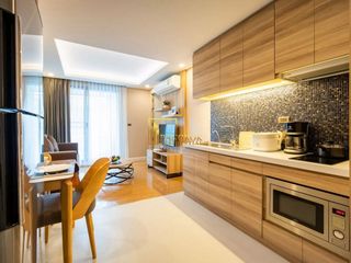 For rent 1 bed serviced apartment in Watthana, Bangkok