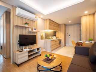 For rent 1 bed serviced apartment in Watthana, Bangkok