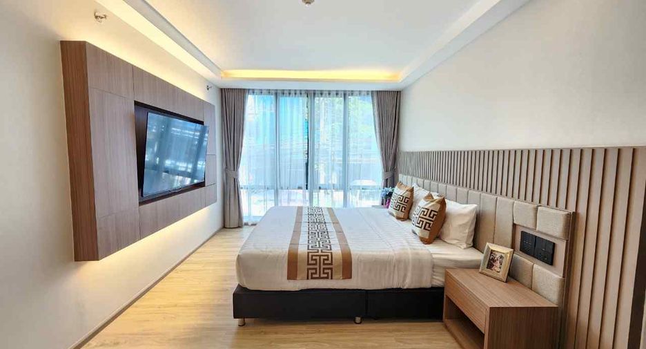 For rent 2 bedrooms apartment in Khlong Toei, Bangkok