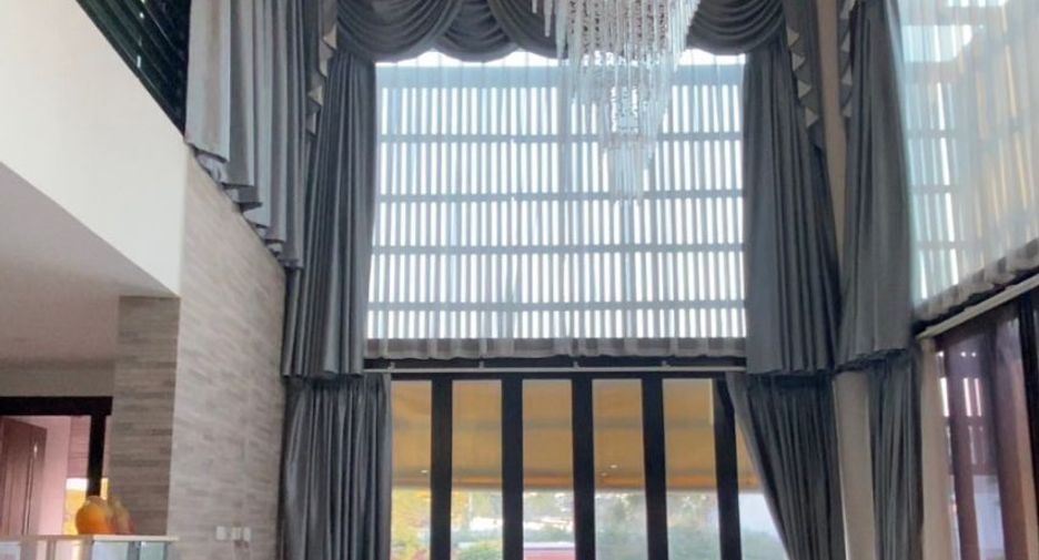 Casa en venta de 5 habitaciones en Mueang Chon Buri, Chonburi
