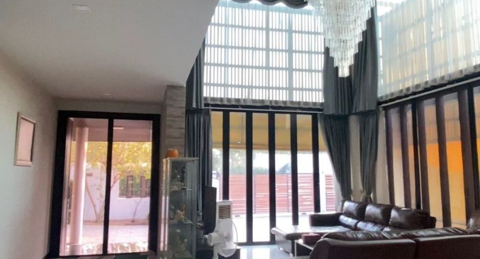Casa en venta de 5 habitaciones en Mueang Chon Buri, Chonburi