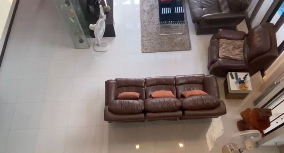 Casa en venta de 5 habitaciones en Mueang Chon Buri, Chonburi
