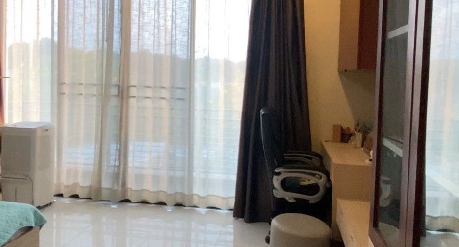 Casa en venta de 5 habitaciones en Mueang Chon Buri, Chonburi