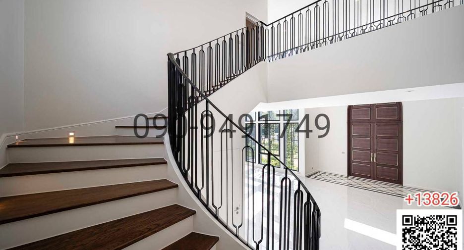 Haus zur Miete mit 5 Zimmer in Bang Khen, Bangkok