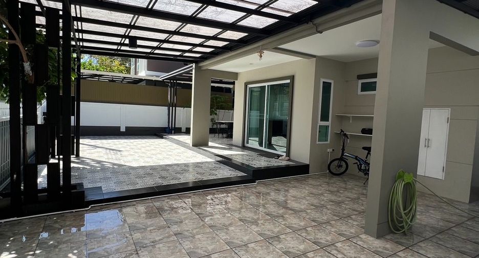 For sale 4 ベッドルーム house in Mueang Phuket, Phuket