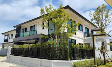 For rent 4 Beds house in Bang Bo, Samut Prakan
