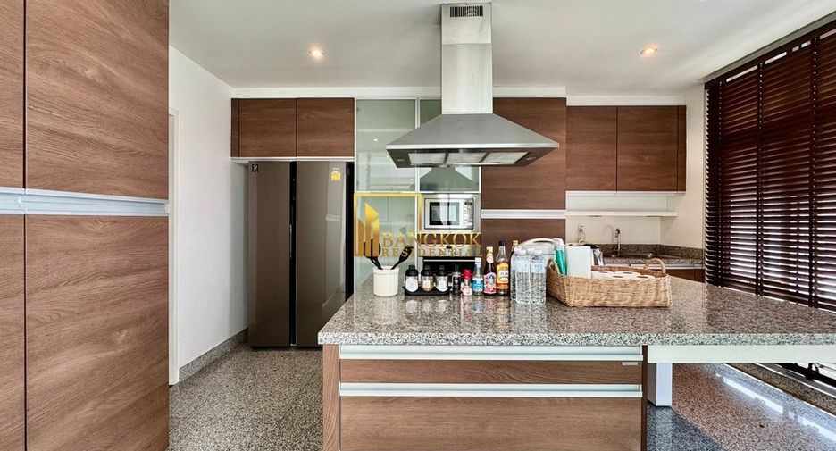 Apartamento en alquiler de 2 habitaciones en Watthana, Bangkok