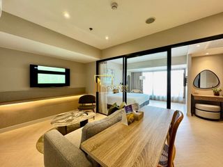 For rent 1 bed serviced apartment in Watthana, Bangkok