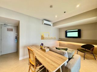 For rent 1 bed serviced apartment in Watthana, Bangkok