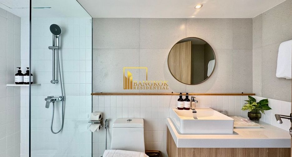 For rent 1 bed serviced apartment in Watthana, Bangkok